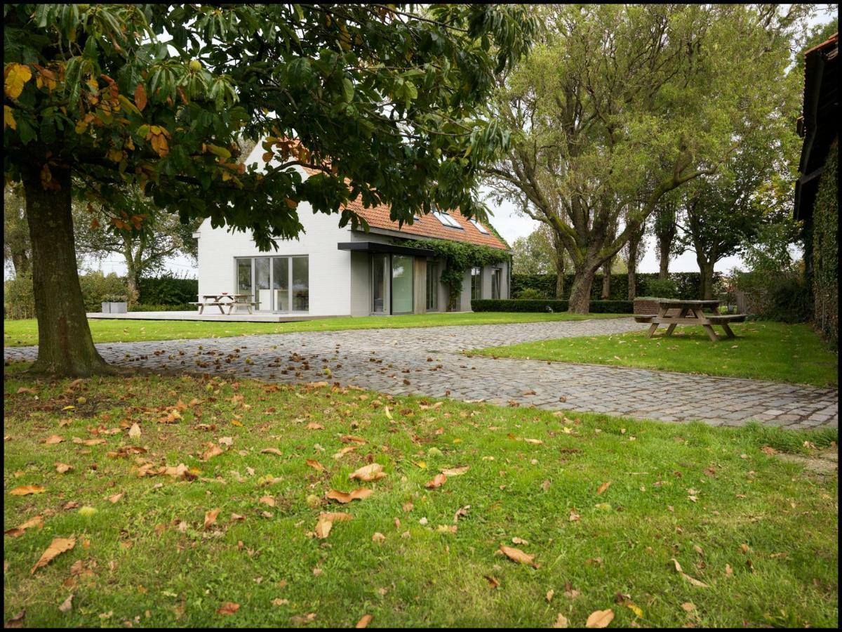 Rooseboom22 Bed & Breakfast Aartrijke Екстериор снимка
