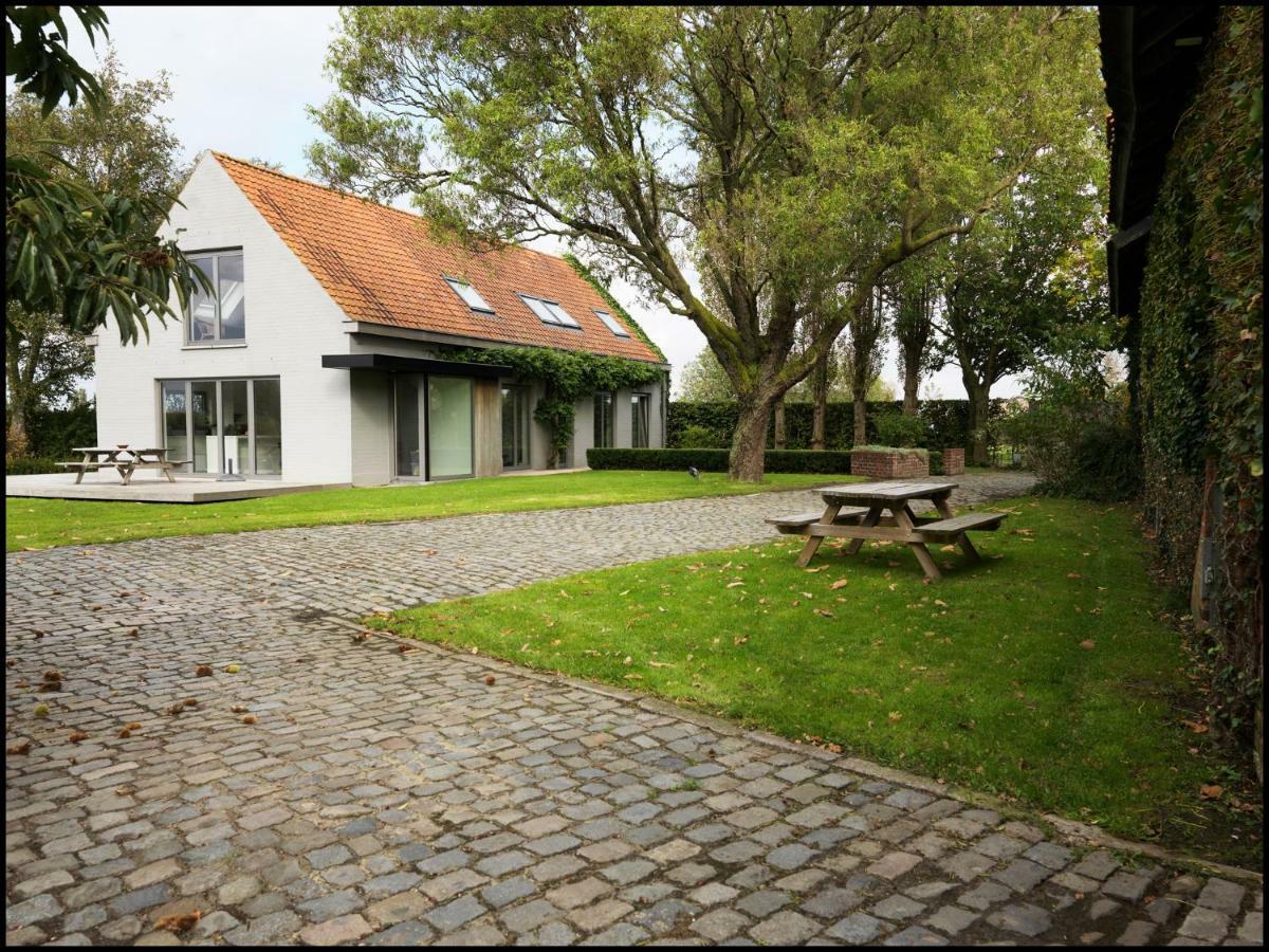 Rooseboom22 Bed & Breakfast Aartrijke Екстериор снимка